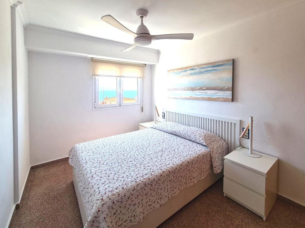 Stunning Sea Views At Just 270 M From The Beach Arenales del Sol Exteriör bild