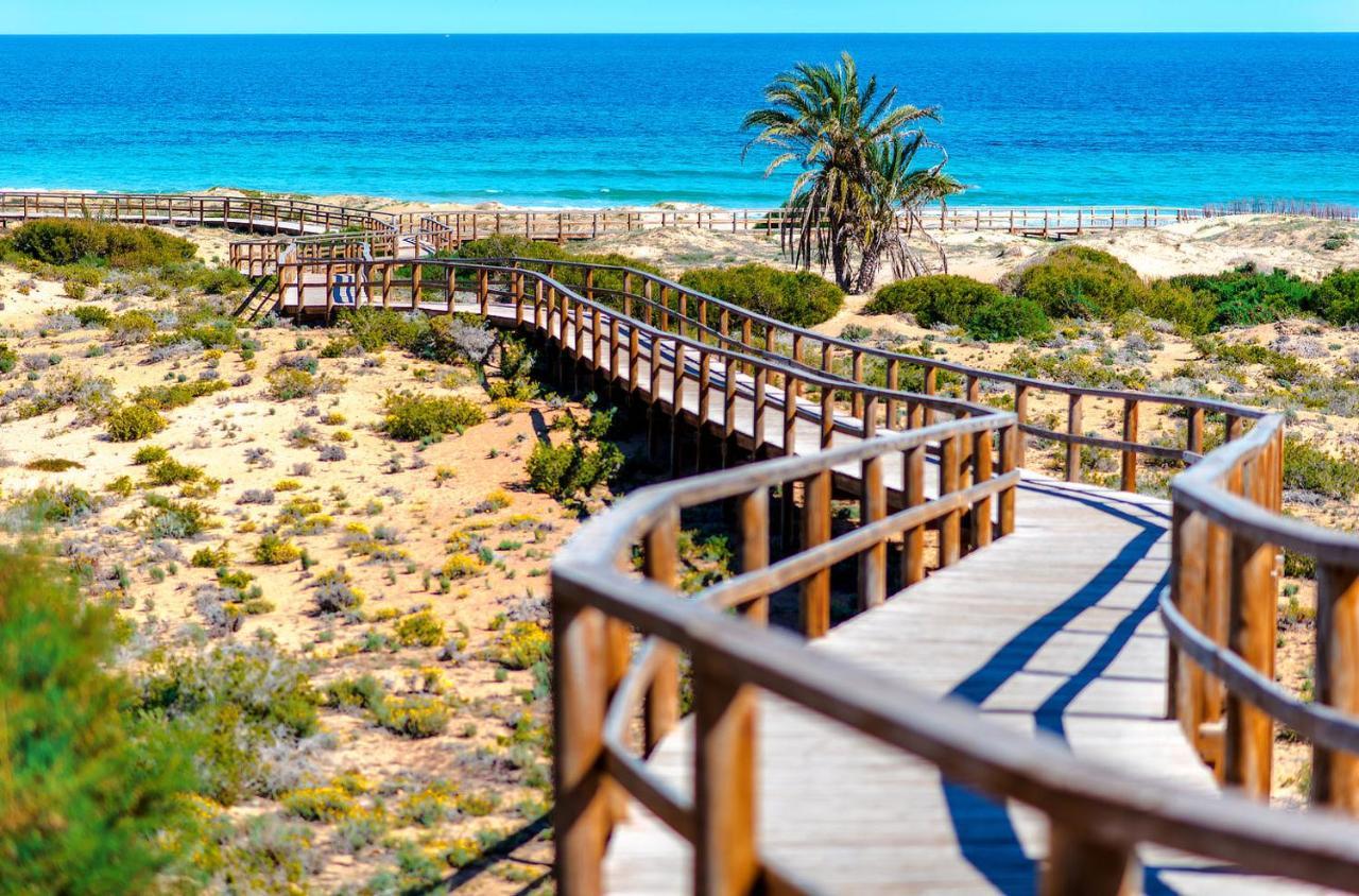 Stunning Sea Views At Just 270 M From The Beach Arenales del Sol Exteriör bild
